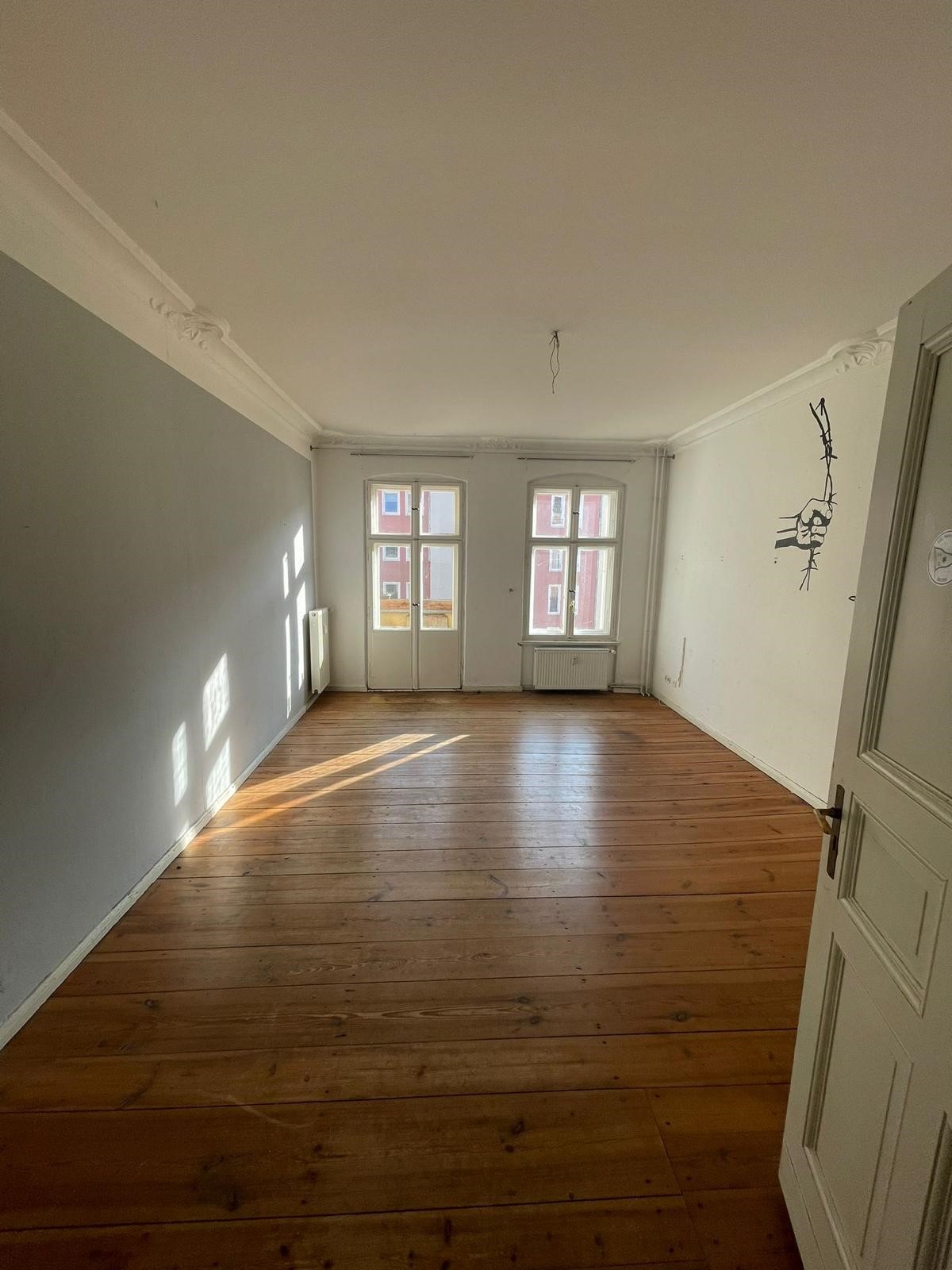 4 Zimmer Altbauwohnung